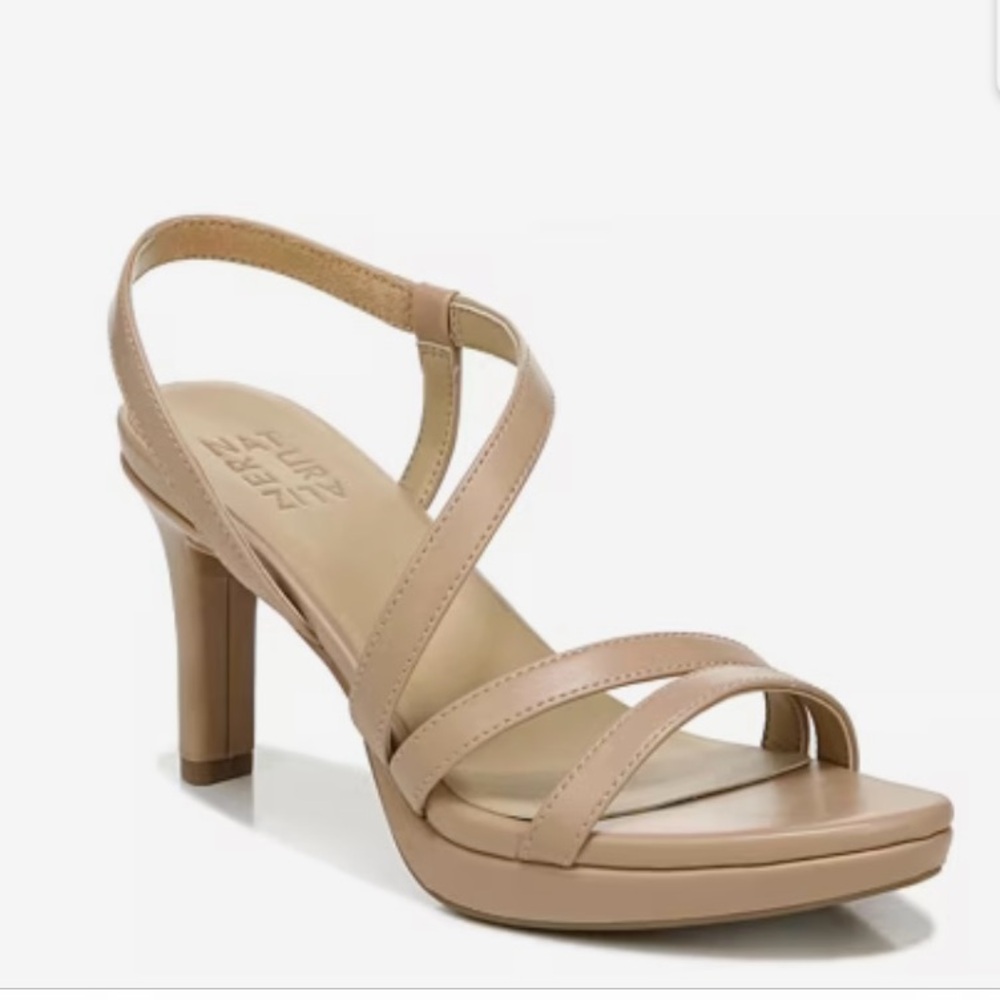 NEW Naturalizer Brenta Beige Strappy Sandal Sz 10M